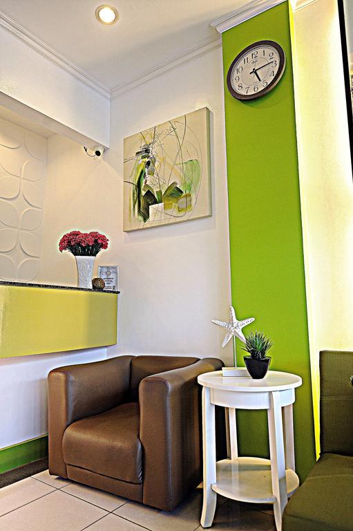 First Pacific Inn Davao City Buitenkant foto