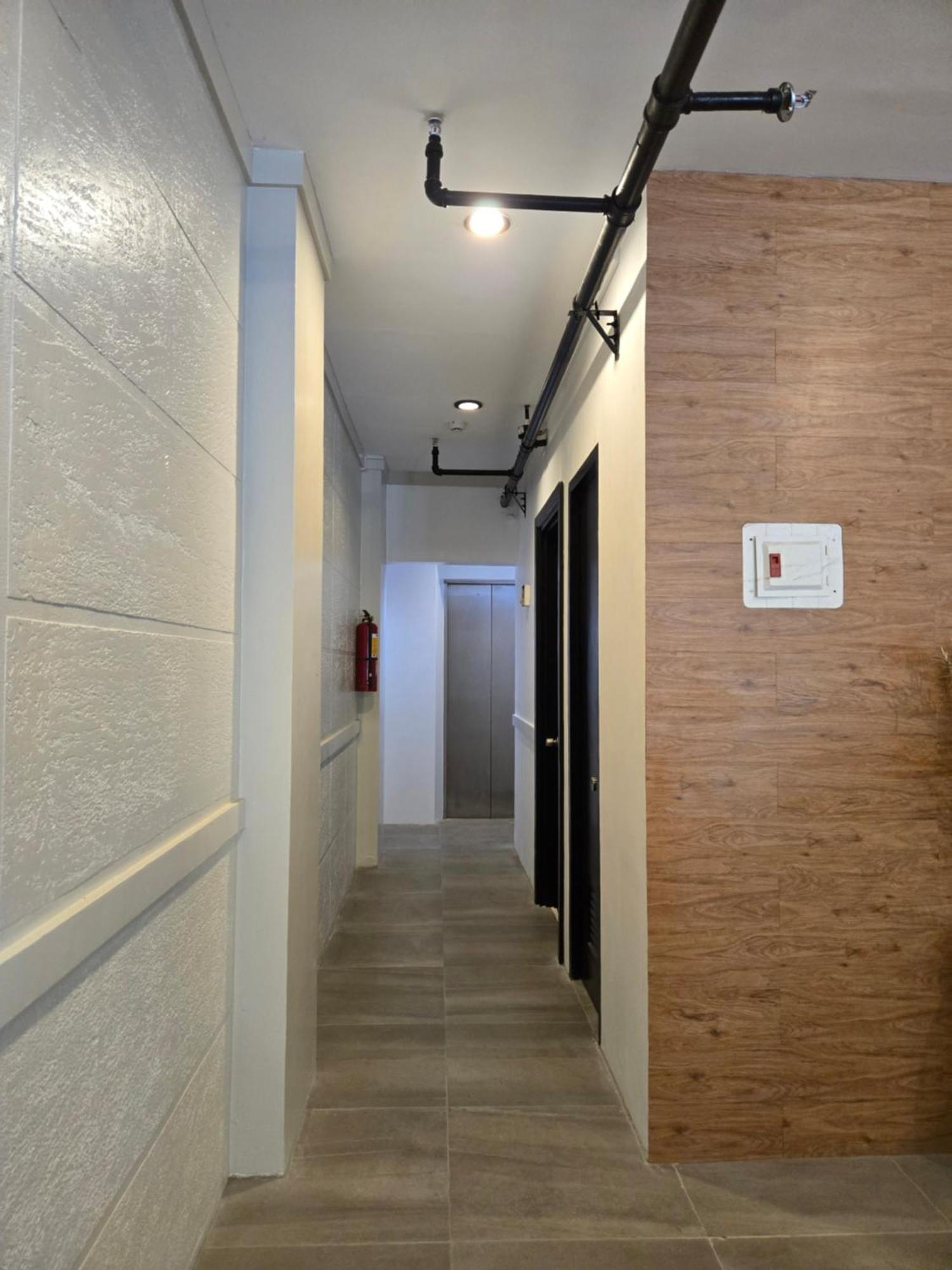 First Pacific Inn Davao City Buitenkant foto