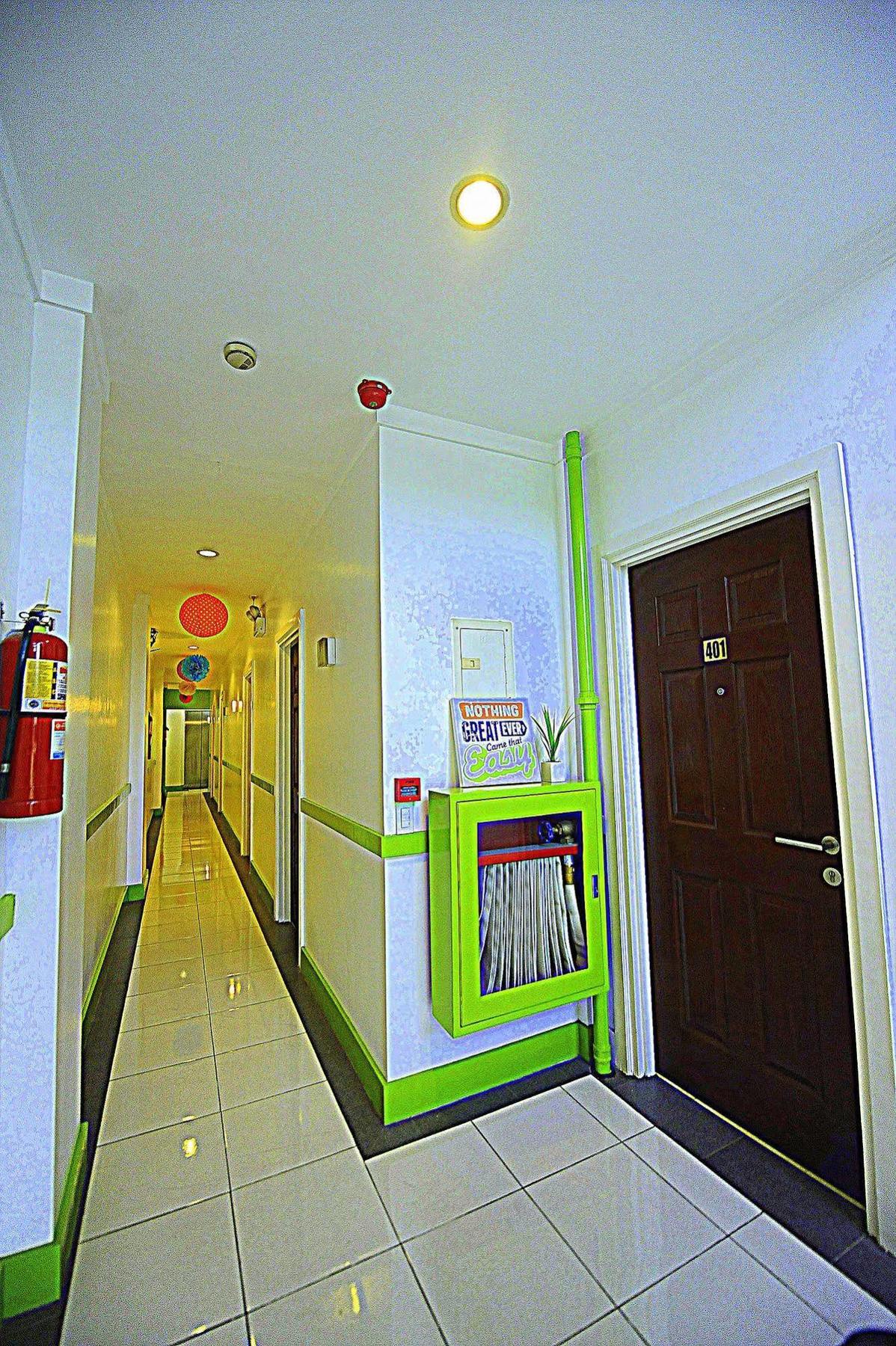 First Pacific Inn Davao City Buitenkant foto